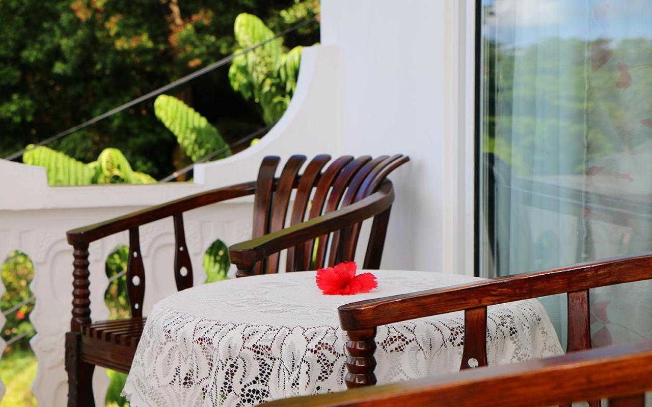 Апартаменты Saria Self Catering Анс-Вольбер-Вилаж Экстерьер фото